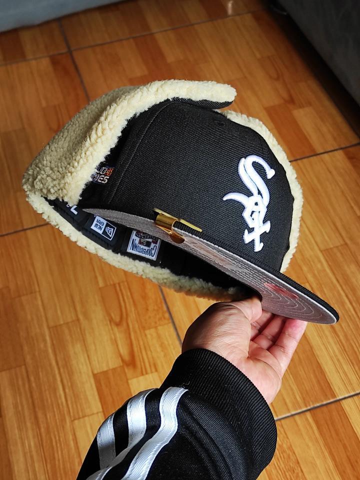 Chicago White Sox 05 WS Dogear New Era 59Fifty Fitted - Negro, Blanco, Gris