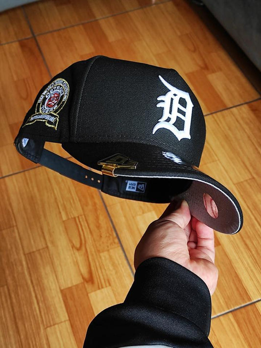 Gorra snapback 9FIFTY A-FRAME Detroit Tigers 50 aniversario NEGRA NewEra
