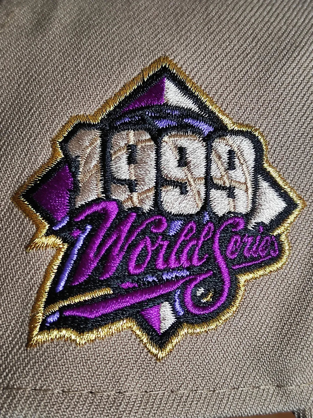 New Era New York Yankees Serie Mundial 1999 uva 🍇 9FORTY A-FRAME.