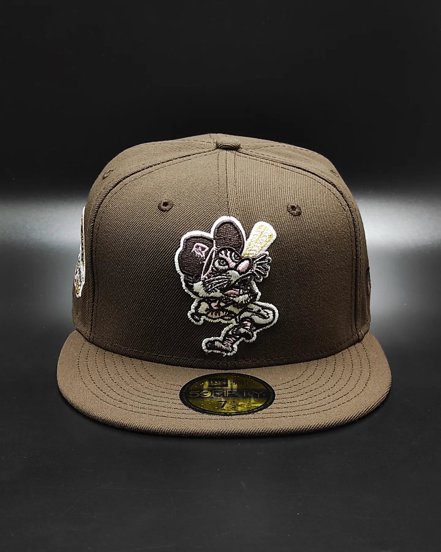 New Era Detroit Tigers PARCHE ESTADIO edición café rosa 59fifty