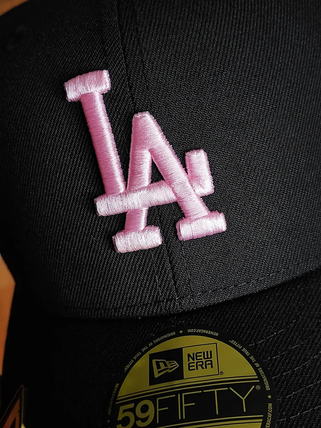 New Era Los Angeles Dodgers campeones de la Serie Mundial 2024 negra rosa 59fifty