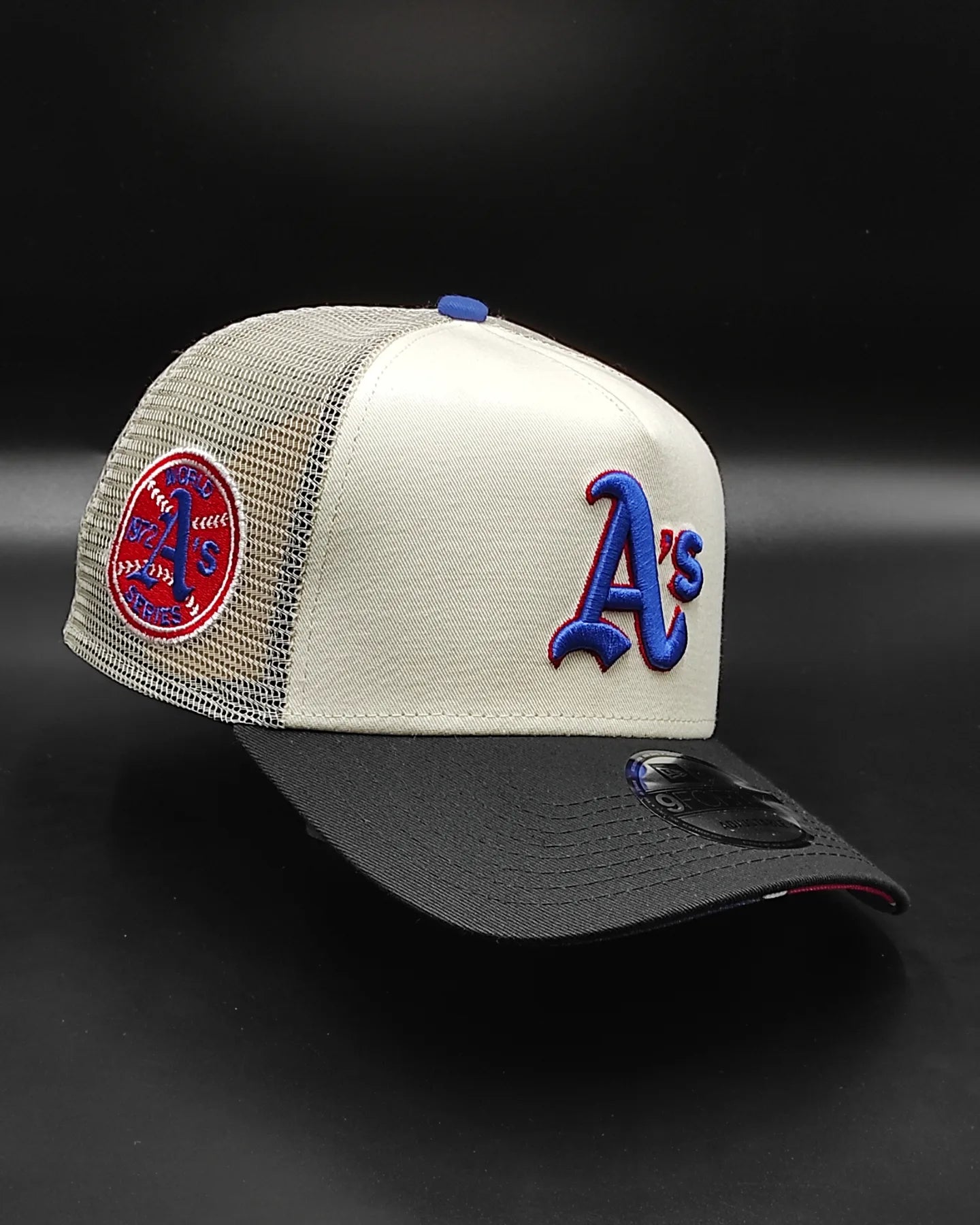 Gorra trucker snapback New Era Oakland Athletic 9 Forty A-FRAME
