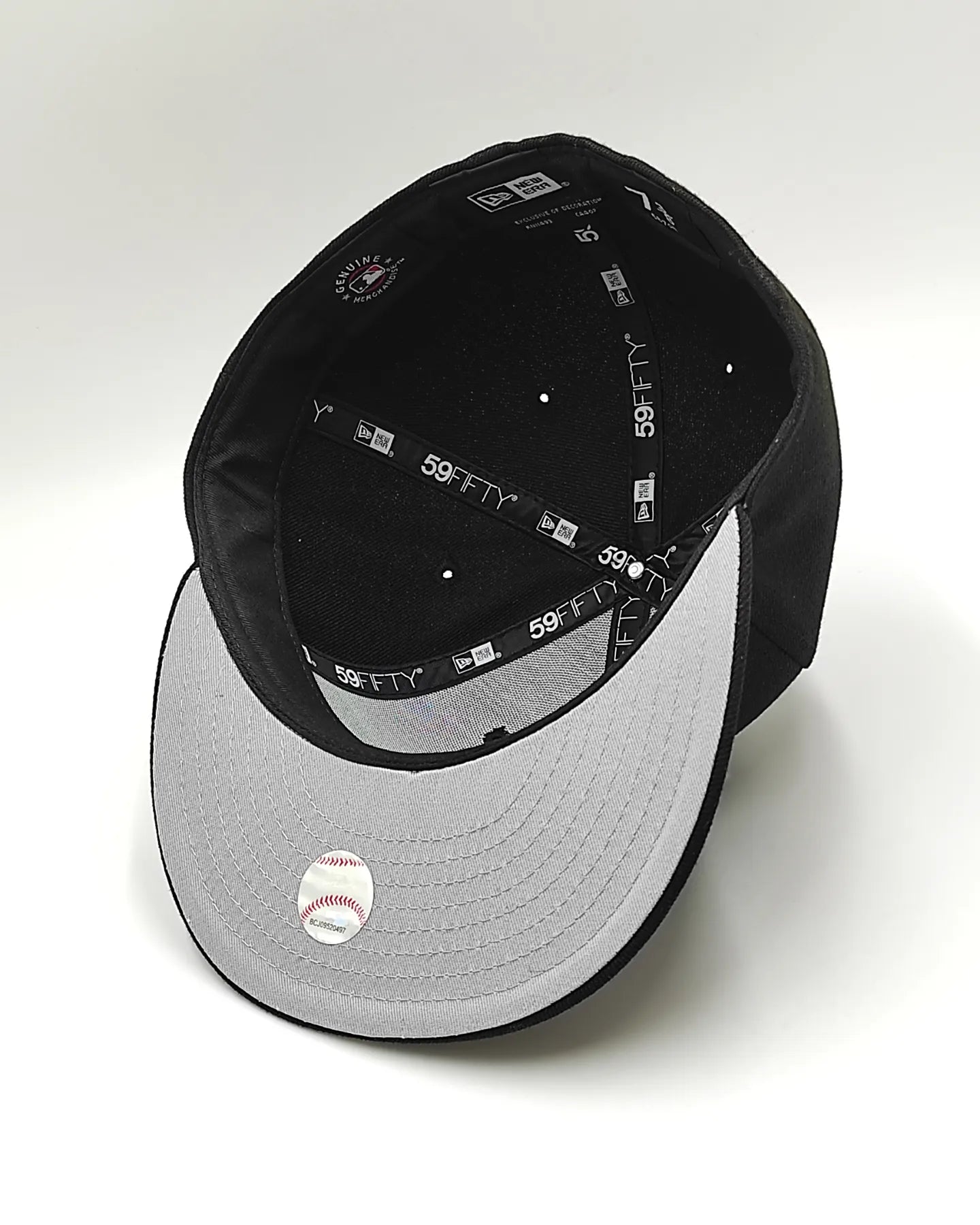 New Era Chicago White Sox negra sobre negra