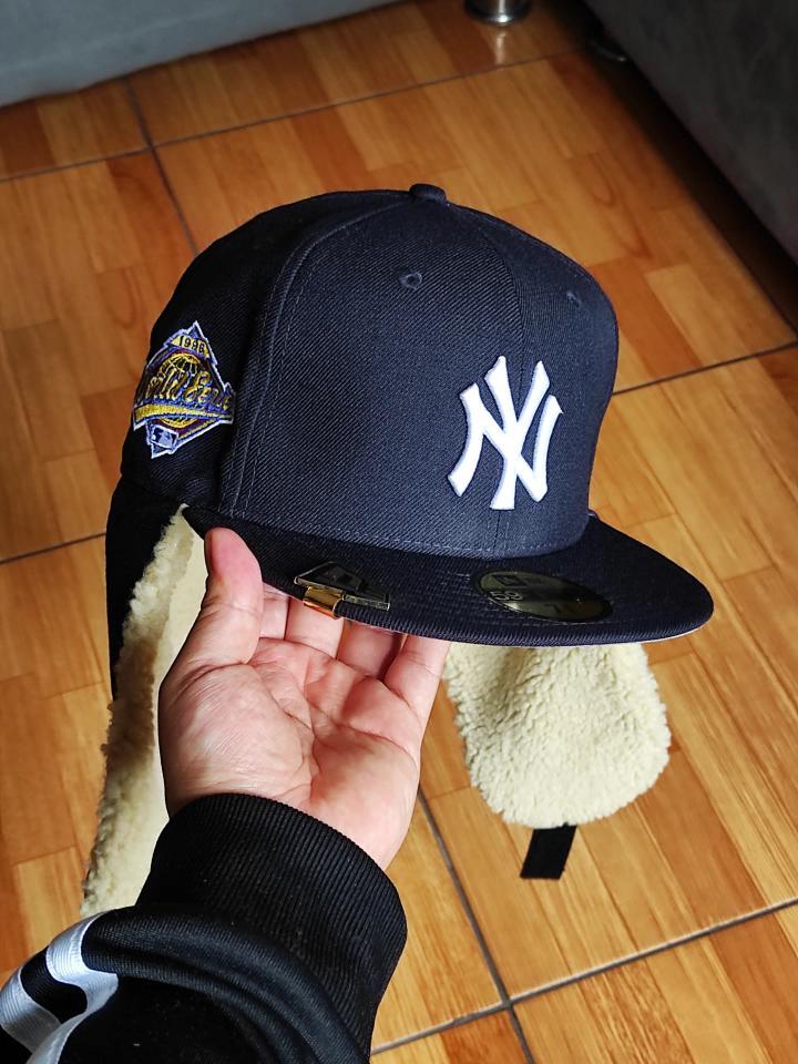 New York Yankees 96 World Series Dogear New Era 59Fifty Ajustada - Azul marino, Blanco, Gris