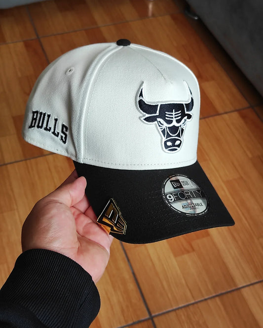 Gorra New Era Chicago Bulls Chrome black bicolor 9forty a-frame