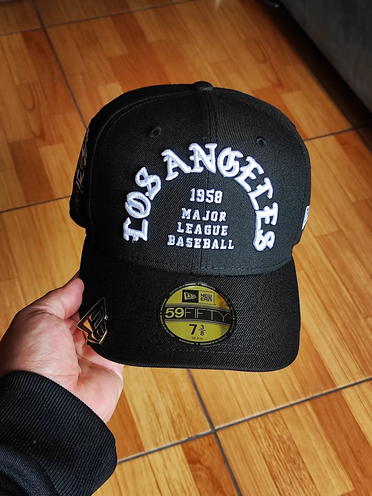 New Era Los Angeles Dodgers CALAVERA 💀 Edición Cromo Negro 59fifty ajustada