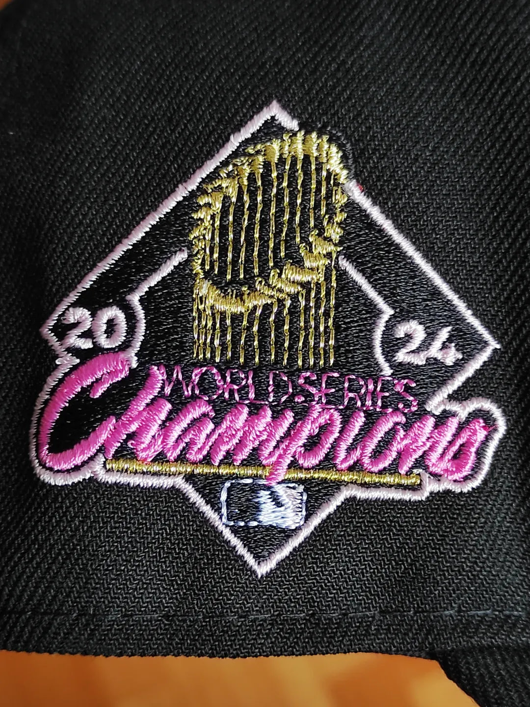 New Era Los Angeles Dodgers campeones de la Serie Mundial 2024 negra rosa 59fifty
