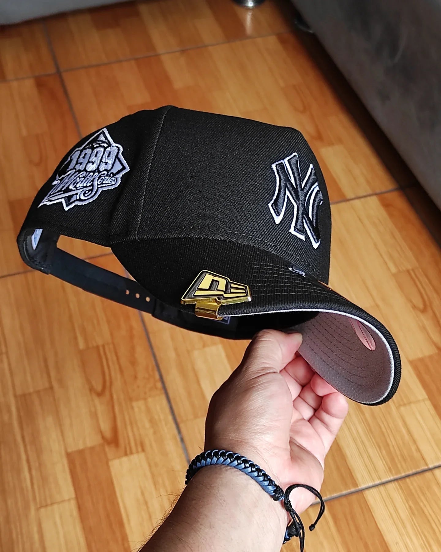 New Era New York Yankees Serie Mundial 1999 negro blanco 9 FORTY A-FRAME
