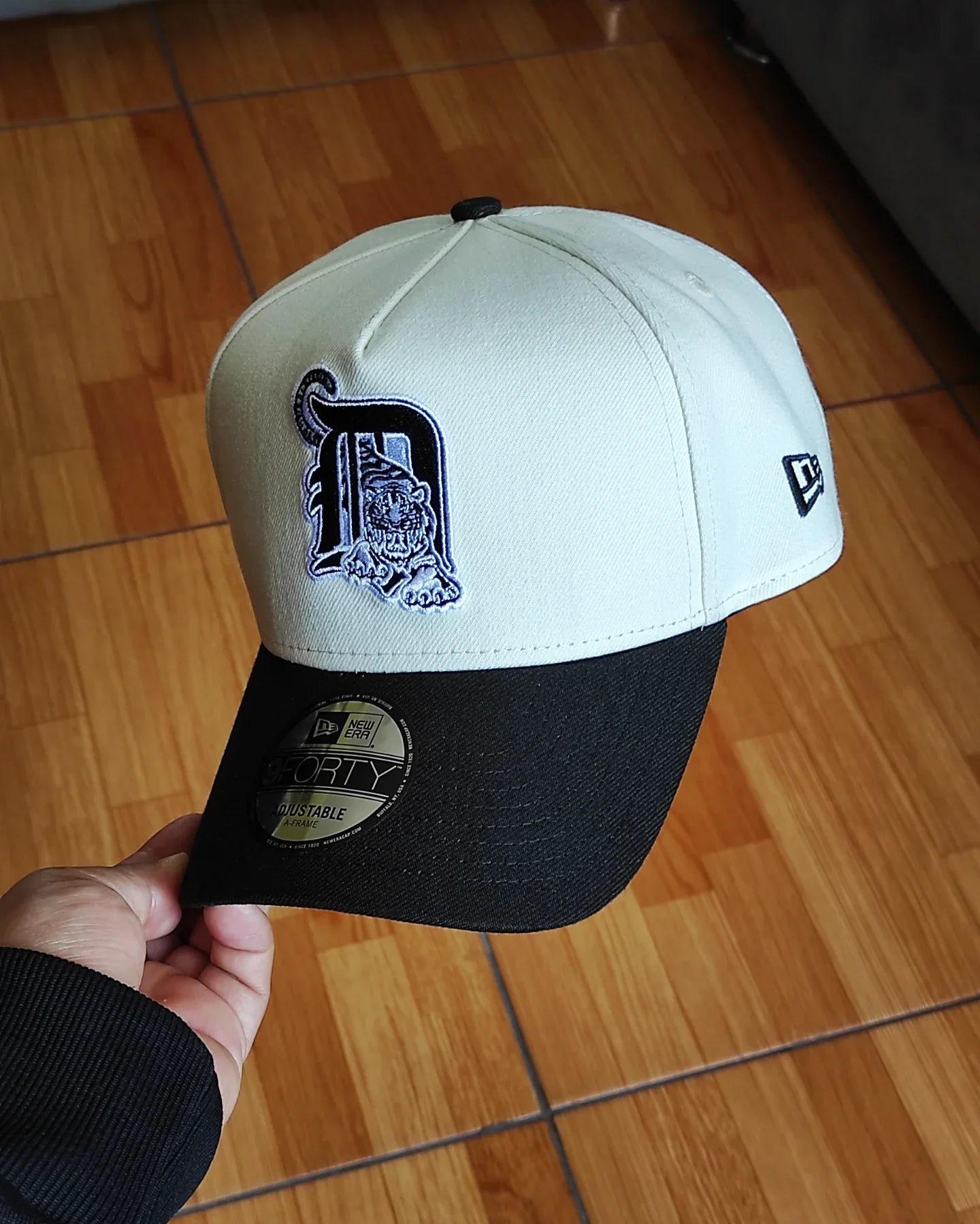 Gorra New Era Detroit Tigers Chrome black 9 FORTY A-FRAME