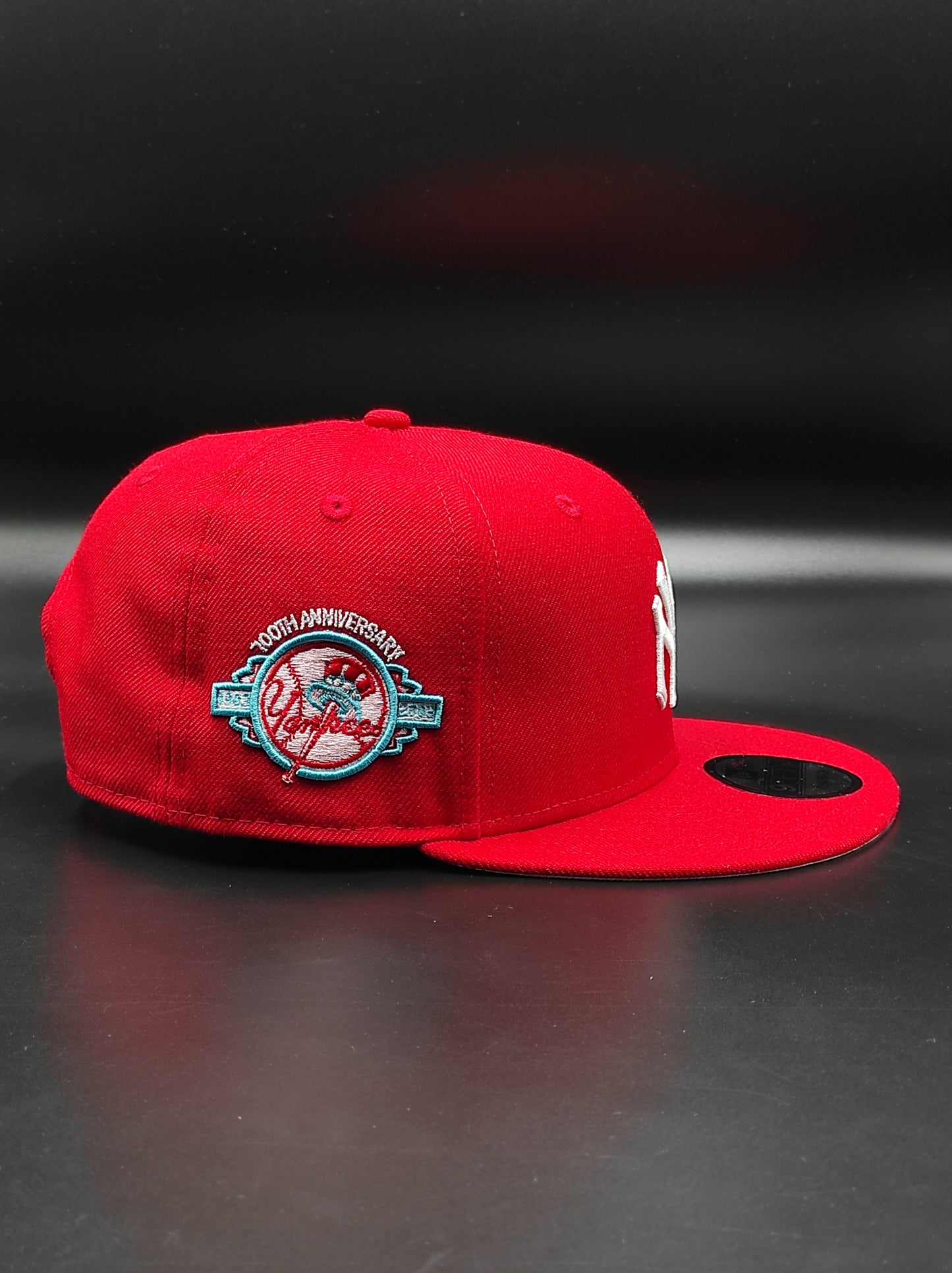 New Era New York Yankees 100 Aniversario Colección Liberty 🗽 9FIFTY Snapback - Rojo