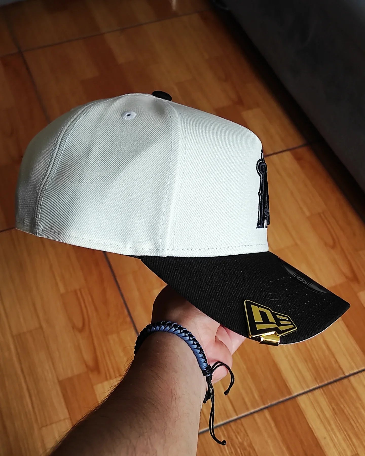 Gorra Snapback 9Forty A-Frame New Era Anaheim Angels Chrome Black 2 Tonos