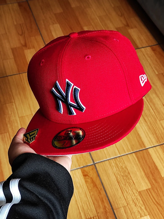 NewEra New York Yankees edición NOOKIE - LIMP BIZKIT rojo 59FIFTY AJUSTADA