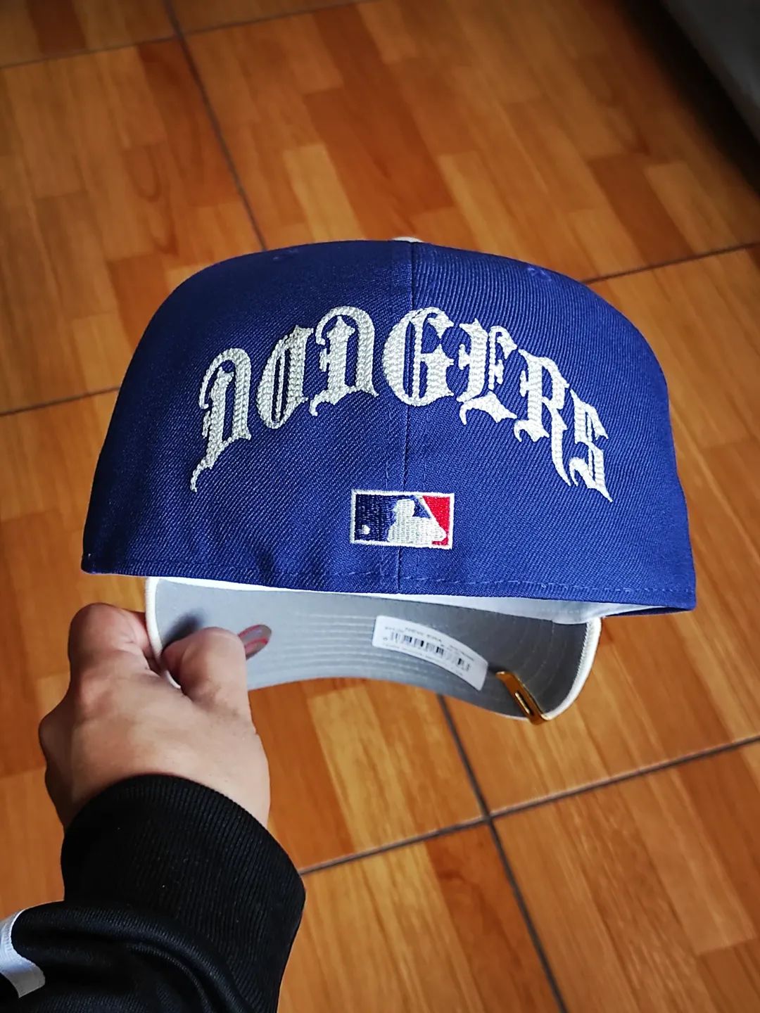 Gorra LA Dodgers MLB Team Wings 59FIFTY Ajustada Azul Marino