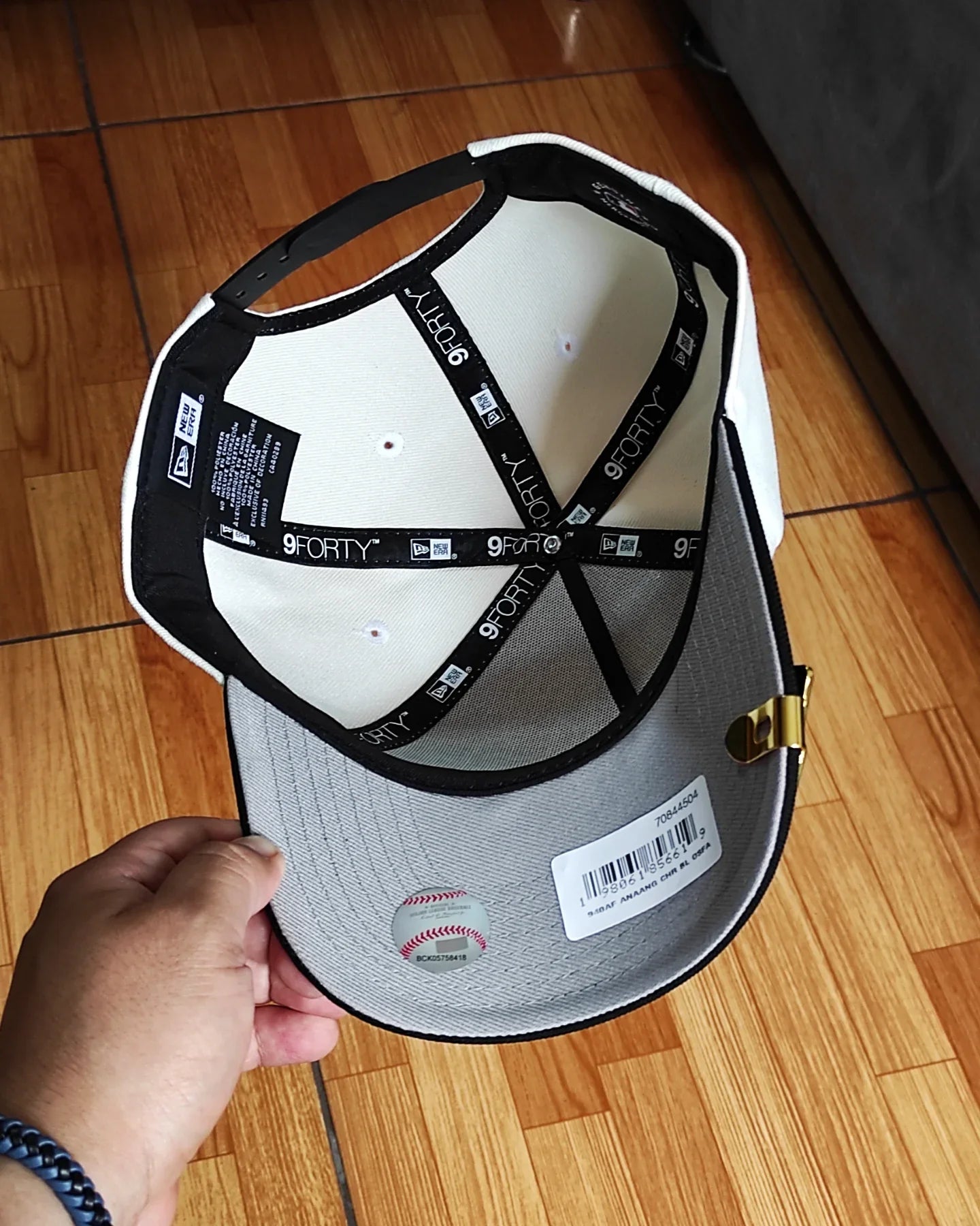 Gorra Snapback 9Forty A-Frame New Era Anaheim Angels Chrome Black 2 Tonos