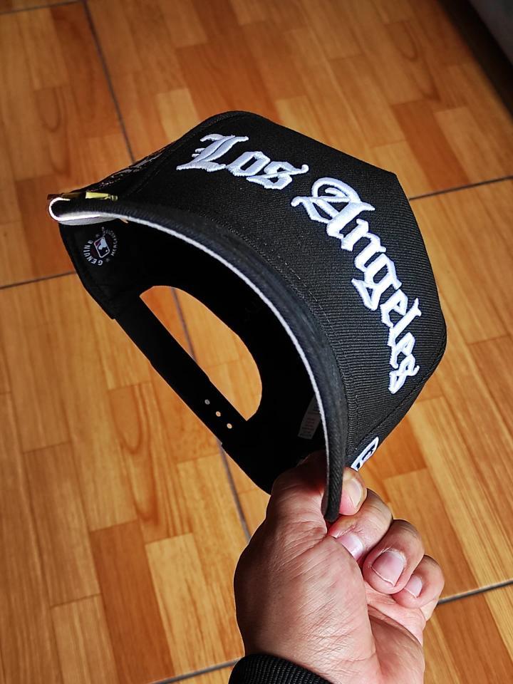 Gorra New Era Los Angeles Dodgers calavera ☠️ Edición negra 9Forty A Frame Snapback
