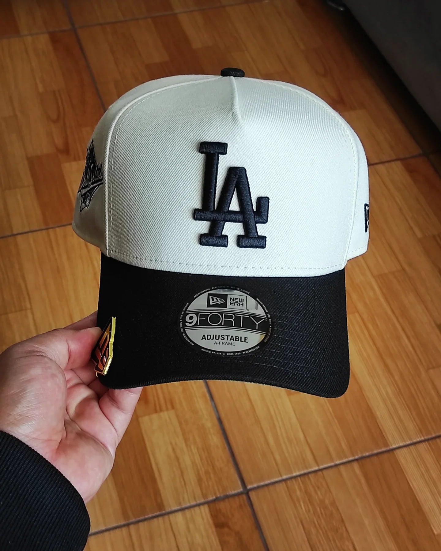 New Era Los Angeles Dodgers Serie Mundial 1999 Cromado negro 9 forty A-FRAME