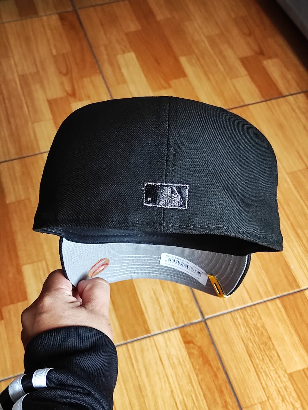 NEW ERA NEW YORK YANKEES WORLD SERIES 1999 NEGRA METÁLICA 59FIFTY