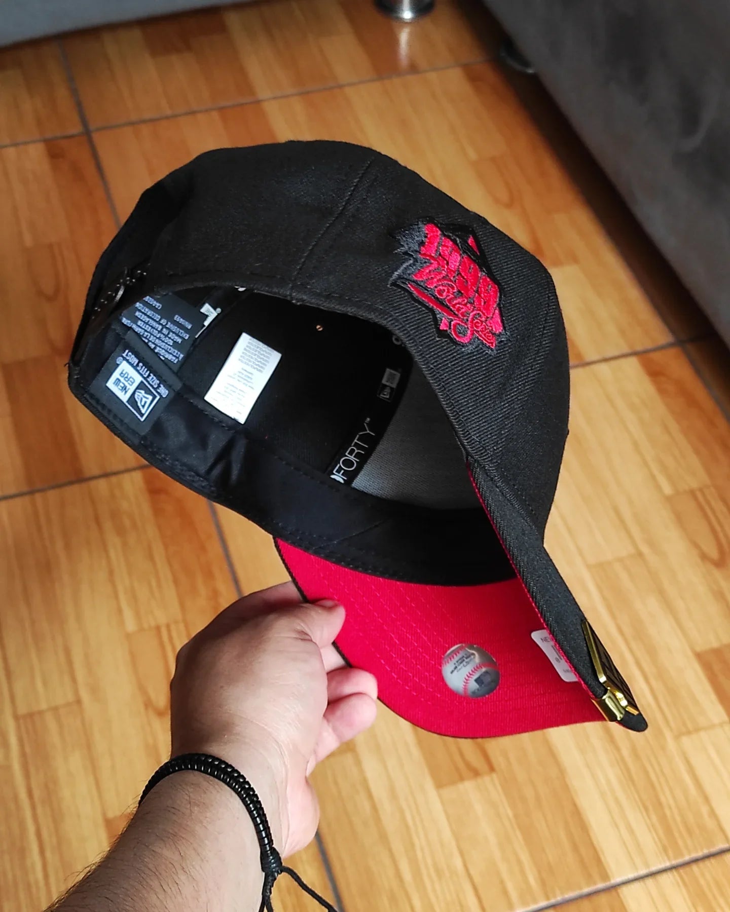 Gorra snapback A-Frame 9Forty negra y roja de los New York Yankees de la Serie Mundial de 1999 de New Era
