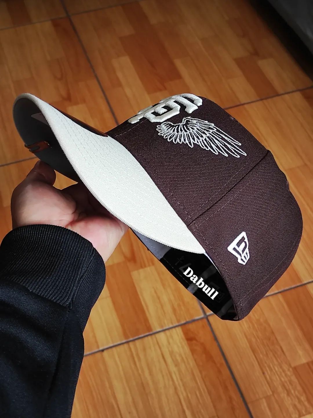 Gorra San Francisco Giants MLB Team Wings 59FIFTY Ajustada Marrón Oscuro