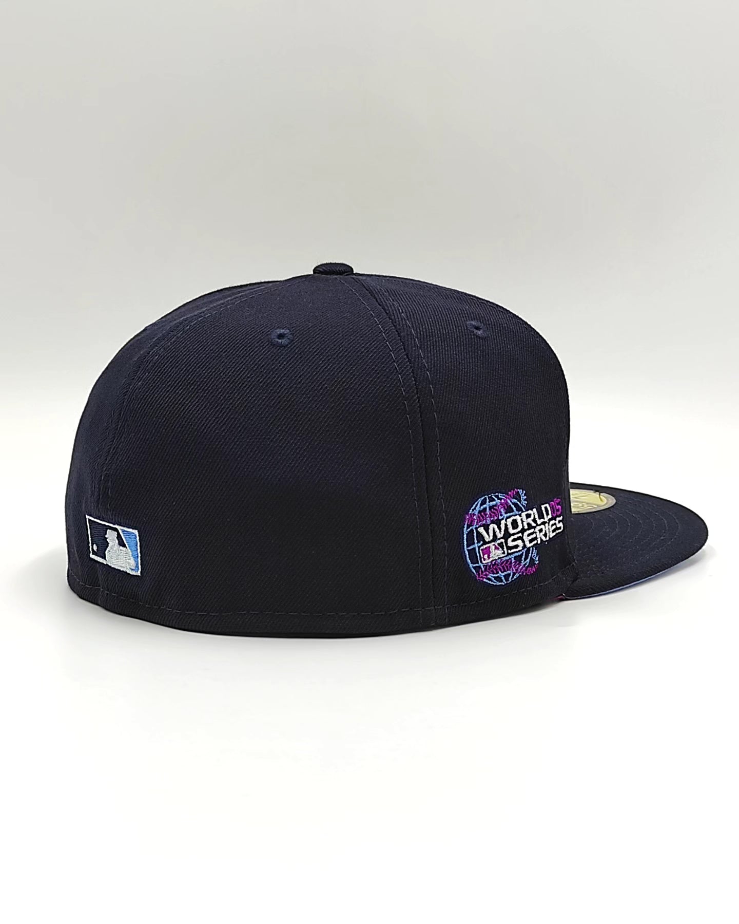 Gorra New Era 59fifty seda icys Medias Blancas de Chicago parche Serie Mundial 2005 - azul marino