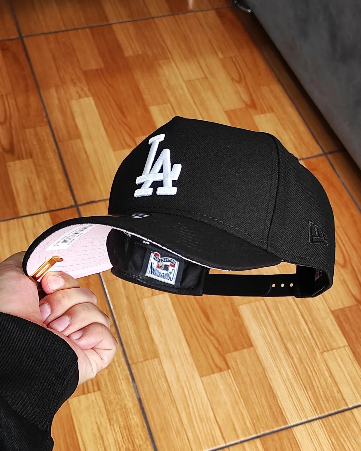 Gorra Snapback New Era Los Angeles Dodgers Negra/Rosa 60 Aniversario 9Forty A-Frame