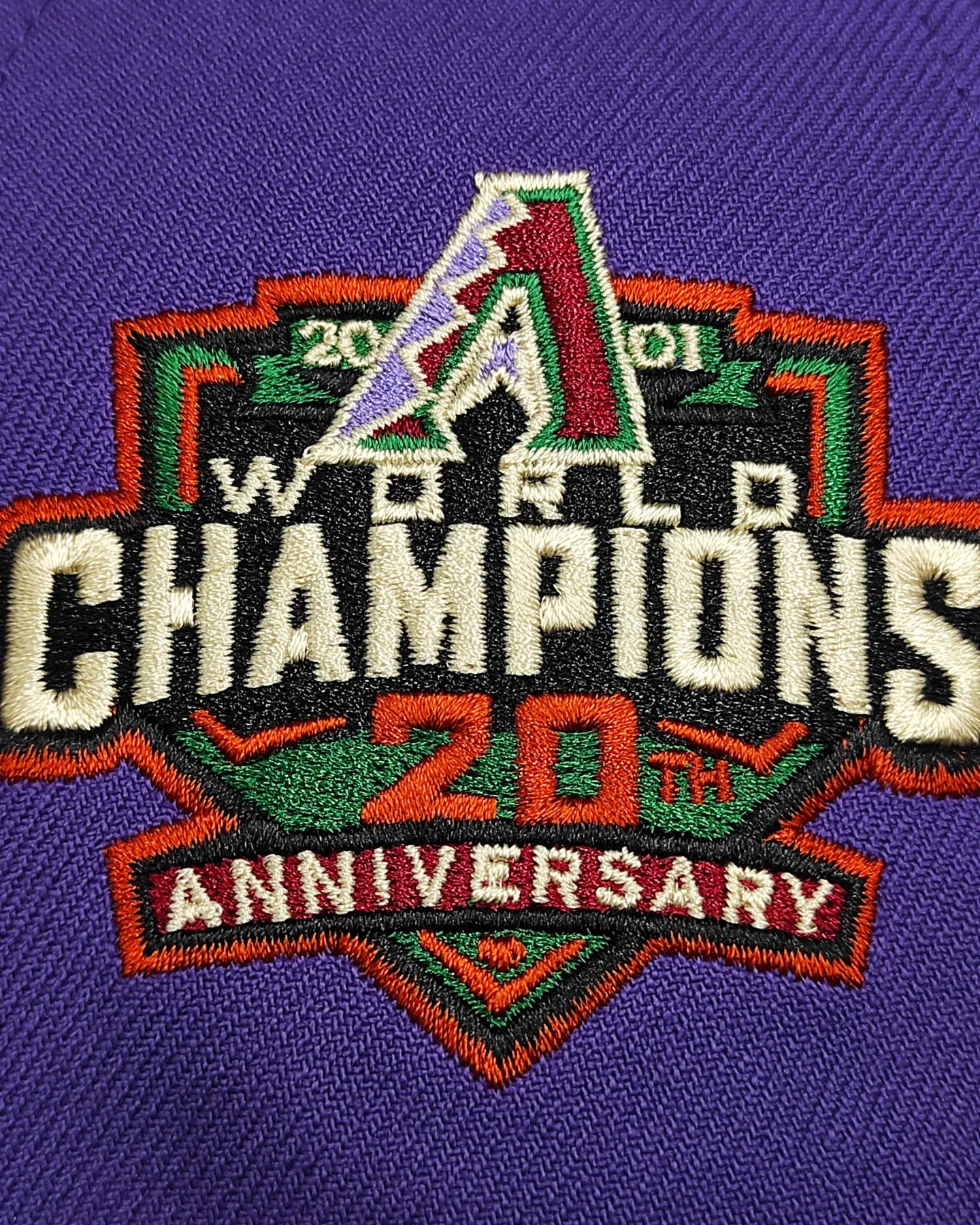 Gorra New Era 59 Fifty Arizona Diamondbacks 20 Aniversario - morado negro