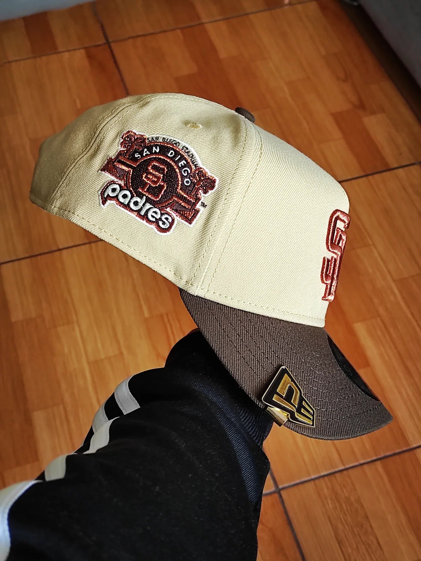 New Era Padres de San Diego dos tiene 9FORTY A-FRAME SNAPBACK