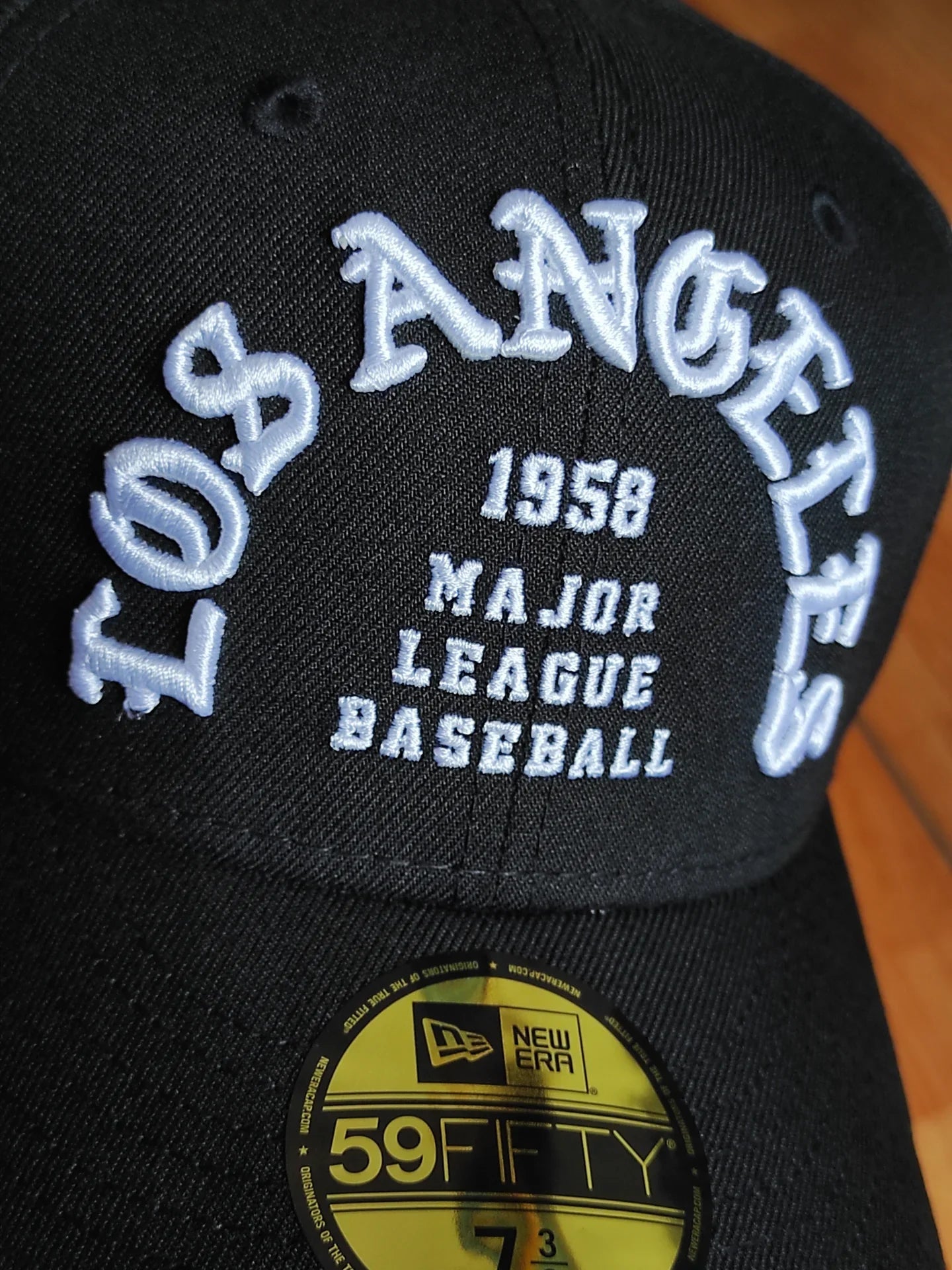 New Era Los Angeles Dodgers CALAVERA 💀 Edición Cromo Negro 59fifty ajustada