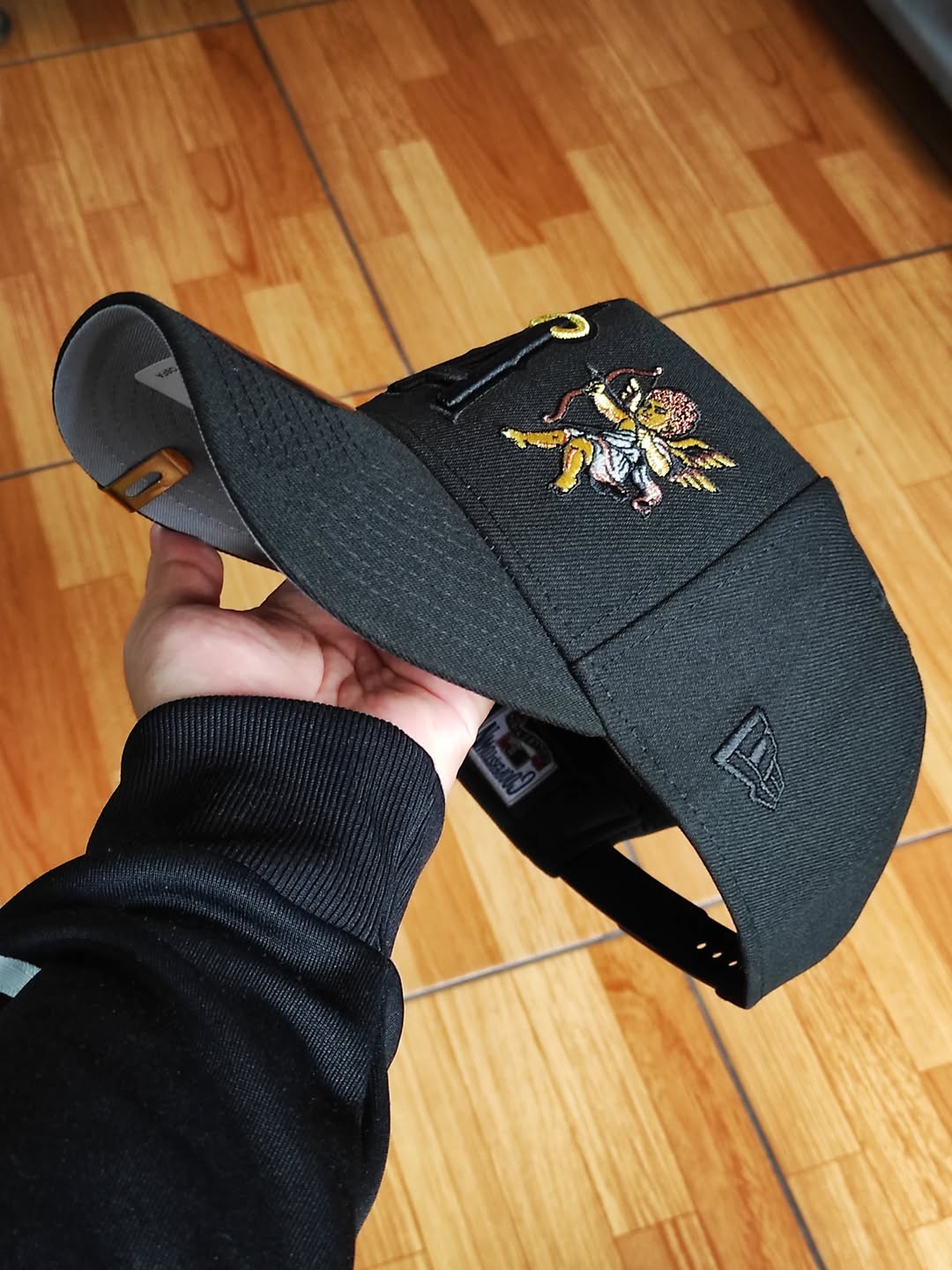Gorra 9FORTY A-Frame Cupid negra de New Era de los Angels