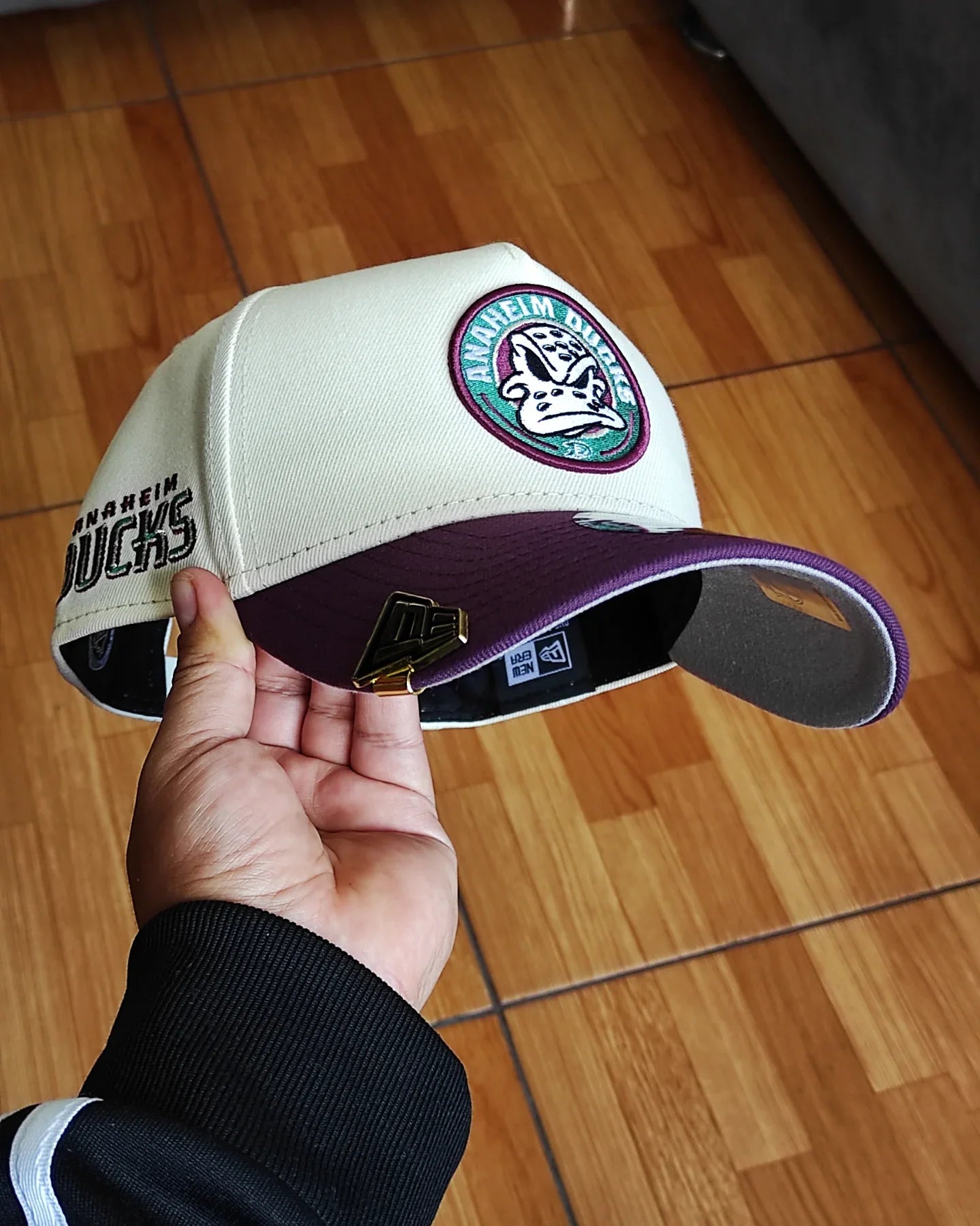 Gorra snapback New Era Anaheim Ducks Chrome Two Tone Edition 9Forty A Frame