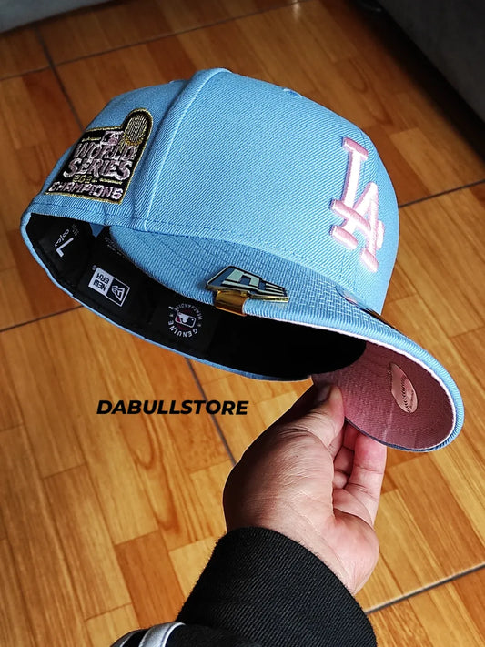 New Era Los Angeles Dodgers campeones serie mundial 2024 rosa cielo 59fifty