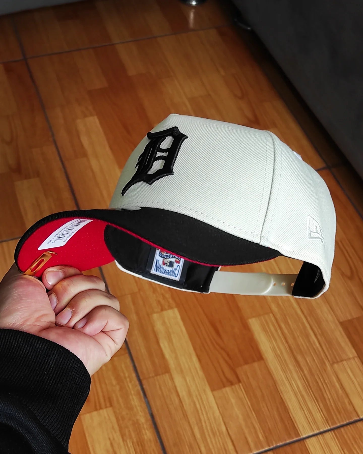 Gorra New Era Detroit Tigers Chrome Black 2 Tone 2000 Stadium 9Forty A-Frame Snapback
