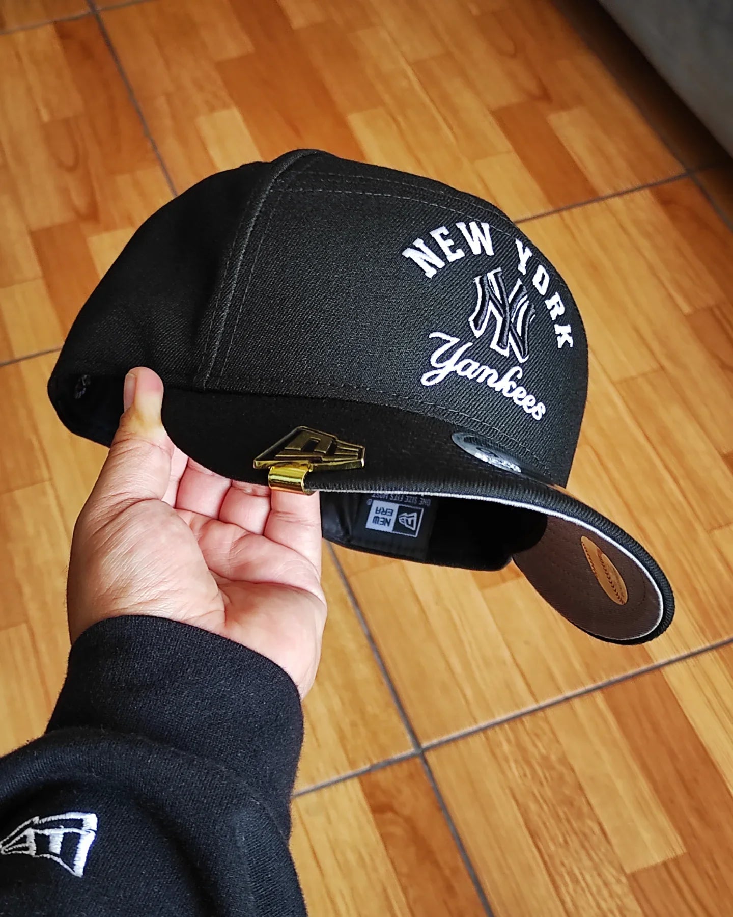 Gorra New Era New York script negra 9 FIFTY Snapback