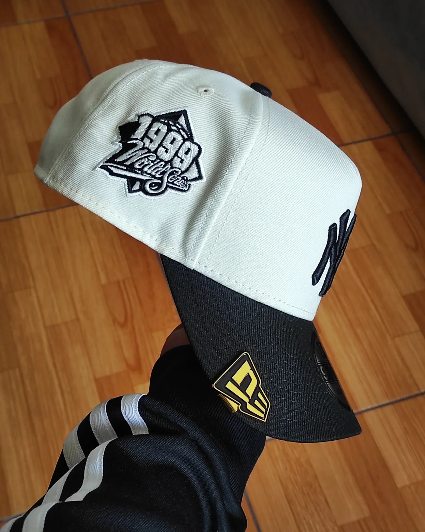 New Era New York Yankees Serie Mundial 1999 Chrome black 9 cuarenta A-FRAME