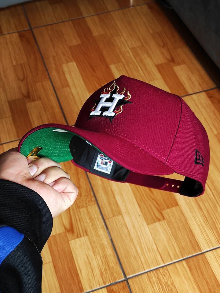 Gorra ajustable New Era 9Forty A Frame Houston Astros Flame 🔥 Edition