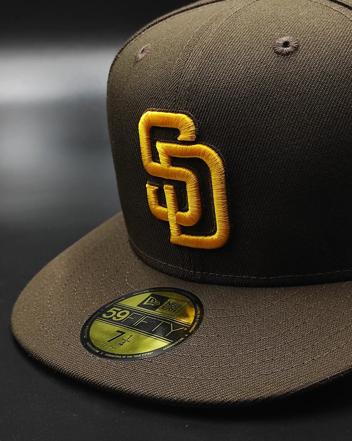 Gorra ajustada 59fifty New Era San Diego Padres 50 aniversario edición amarilla y café