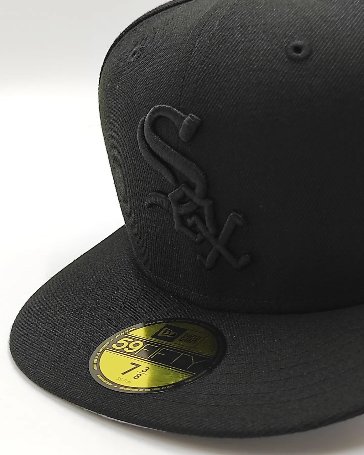 New Era Chicago White Sox negra sobre negra