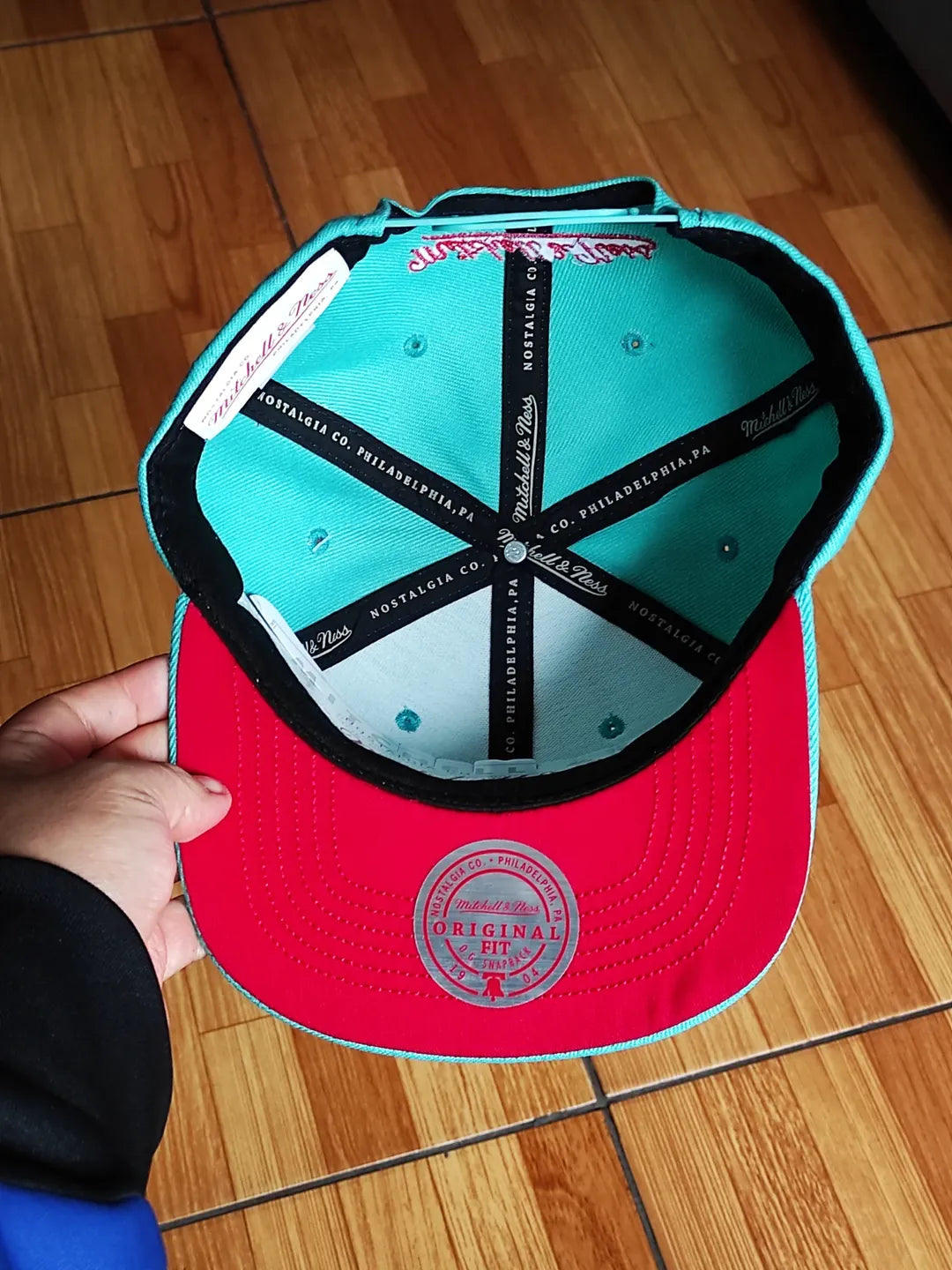 Gorra snapback Vancouver Grizzlies Mitchell & Ness NBA FRONT LOADED