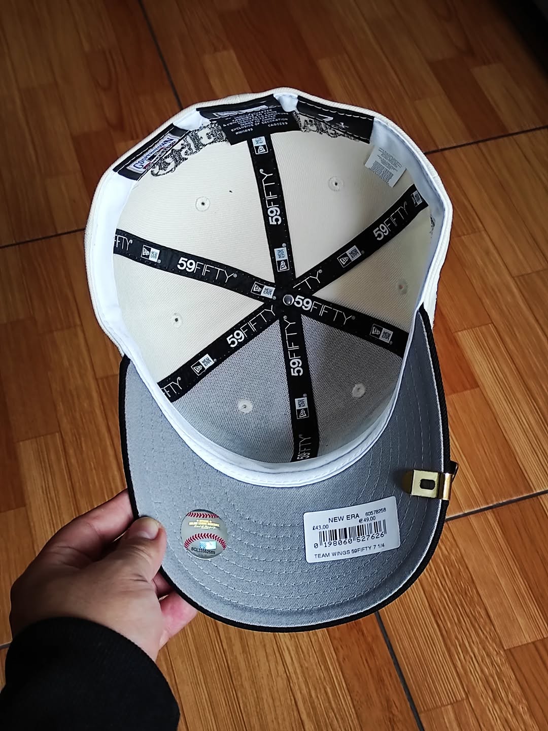 Gorra Pittsburgh Pirates MLB Team Wings 59FIFTY Ajustada Beige Claro