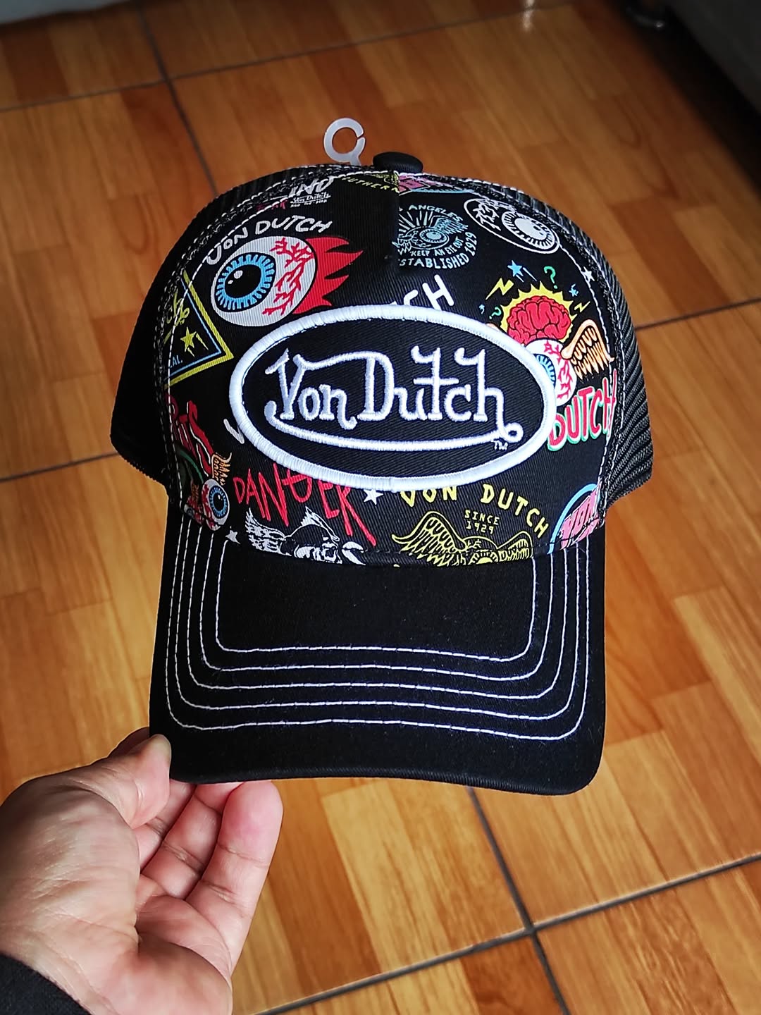 Gorra estilo camionero negra Dutch Jax