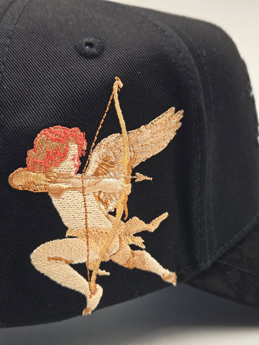 Gorra Qori Caps colección Cloud☁️ & Yankees🔥 a-frame Snapback