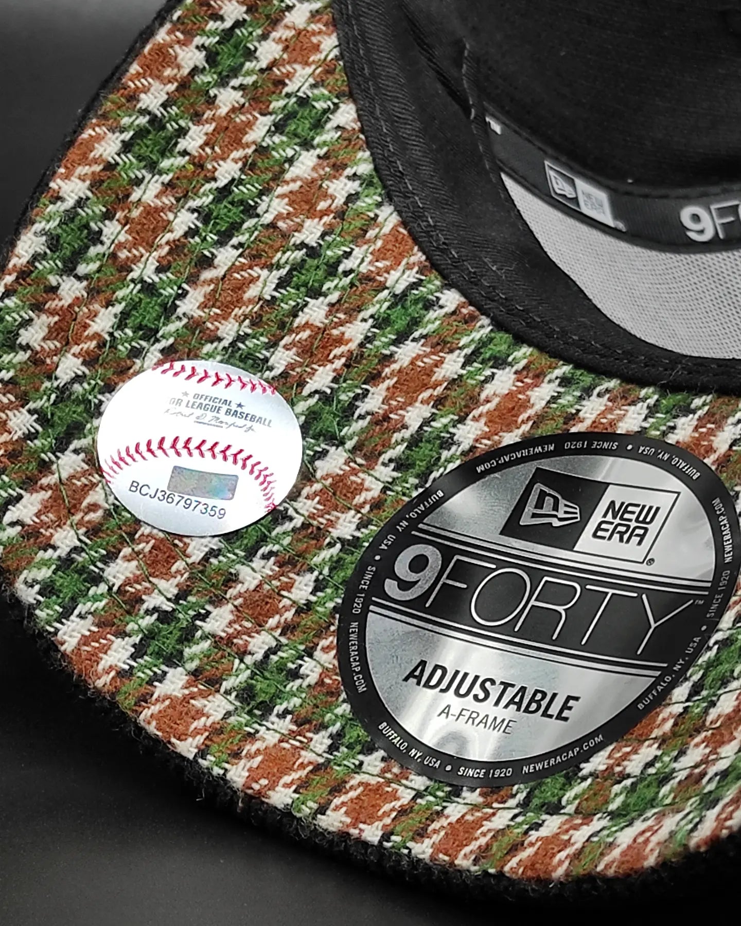 New Era New York Yankees "Corduroy Black" 9 Forty A-FRAME snapback