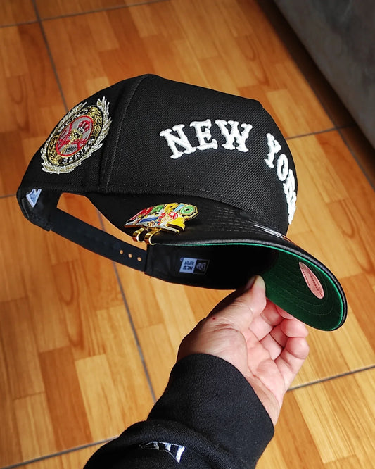 New Era New York Yankees Serie Mundial 1949 Visera Negra Satén Edición A Frame 9Fifty Snapback