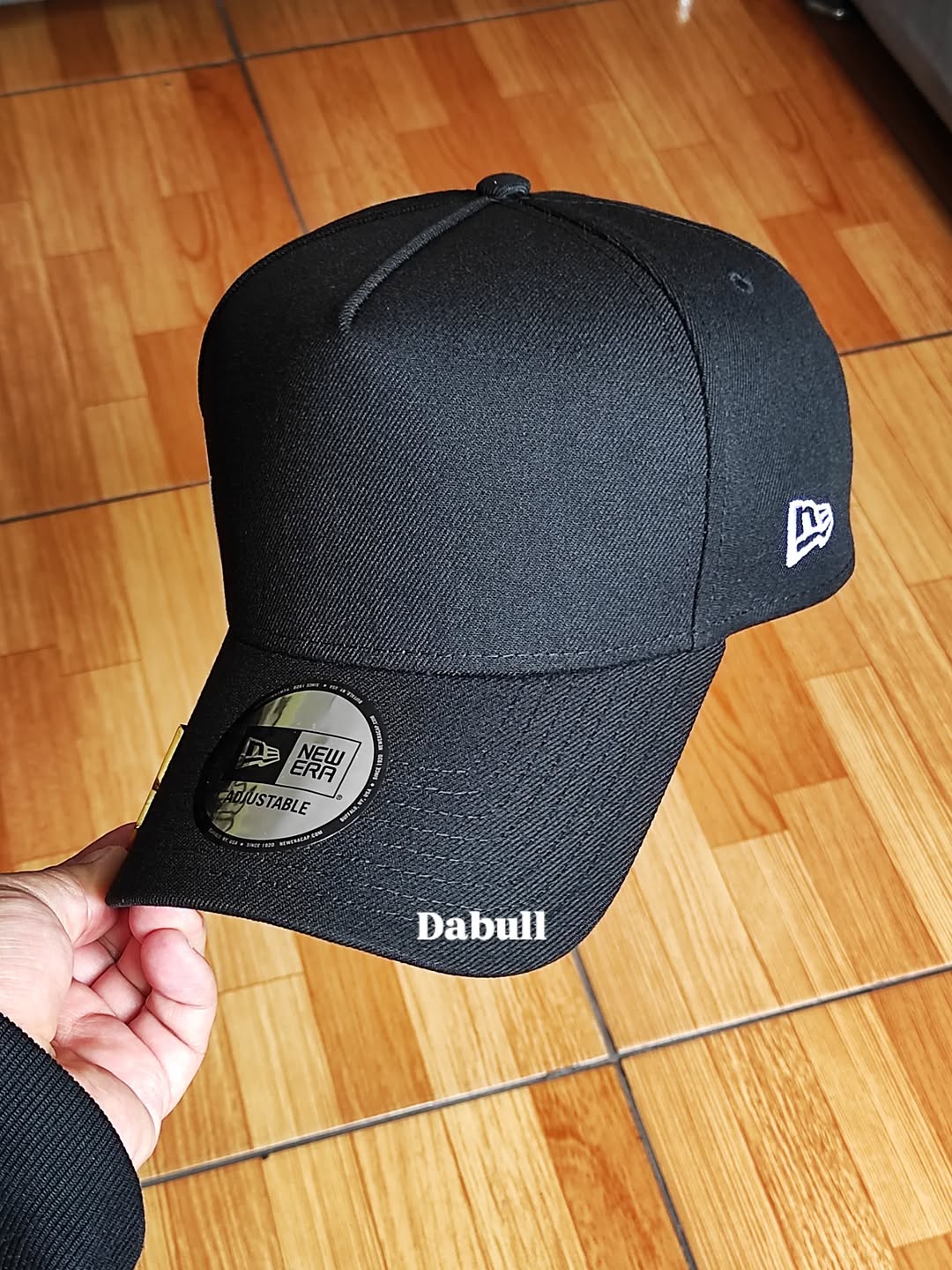Gorra New Era Essential negra 9Forty A-Frame