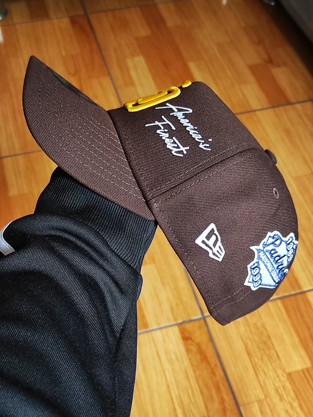 Gorra New Era San Diego Padres 'One ♥️' 9FORTY A-Frame con broche ajustable