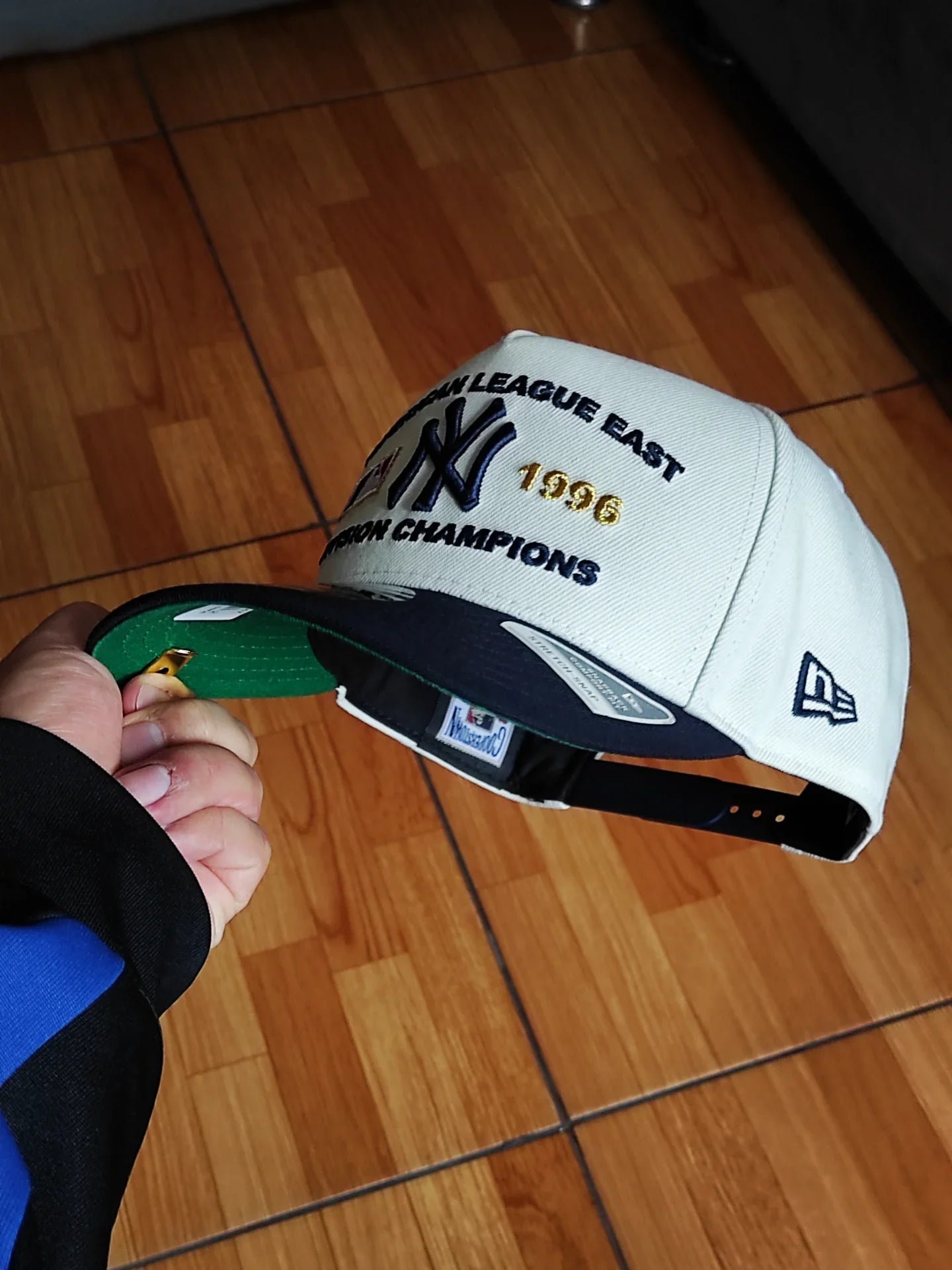Gorra New Era New York Yankees MLB League Chrome Navy 9FIFTY AFRAME Snapback