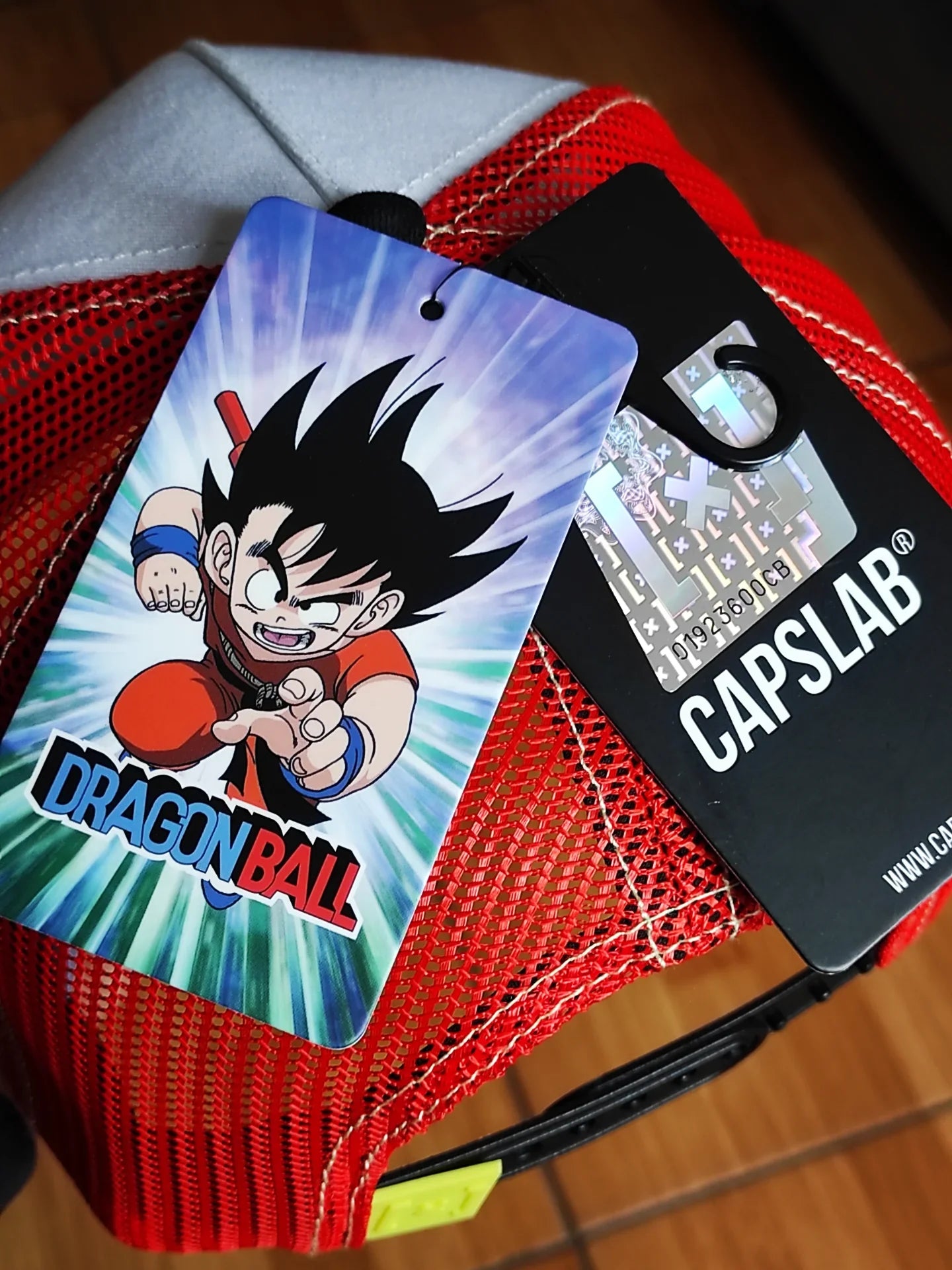 Gorra Trucker Snapback Goku Dragon Ball de Capslab