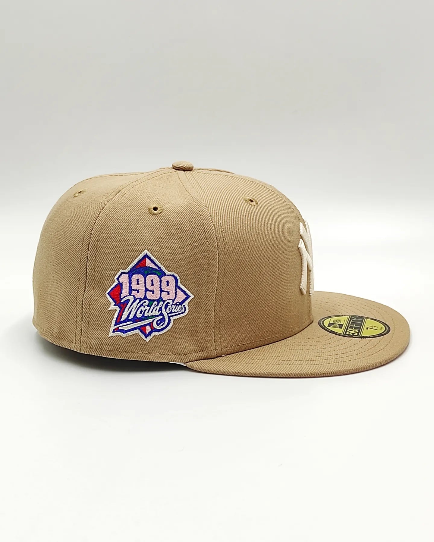 New Era gorra 59fifty New York Yankees World Series 1999 edición camel