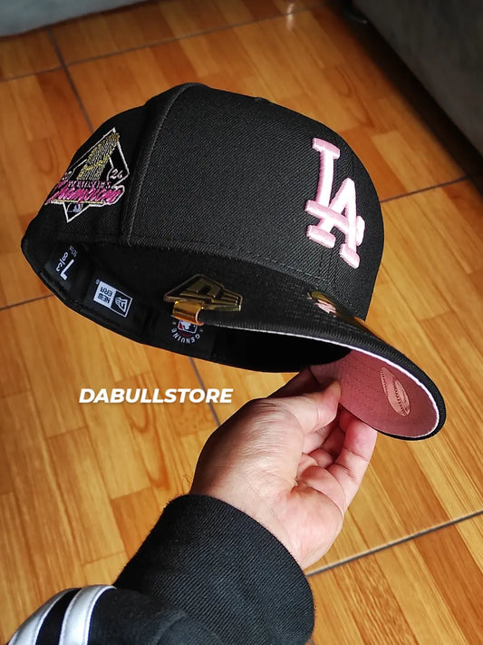 New Era Los Angeles Dodgers campeones de la Serie Mundial 2024 negra rosa 59fifty
