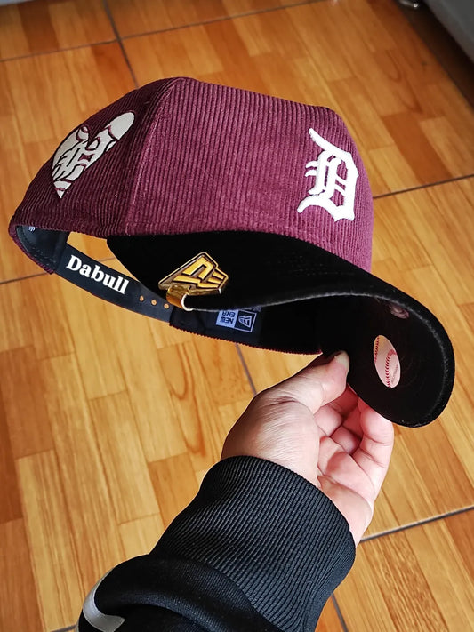 Gorra 9FORTY A-FRAME de New Era Detroit Tigers edición amor ♥️